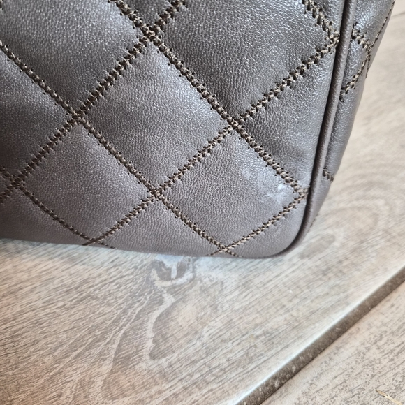 Tory Burch Shoulder Bag - Picture 3 of 9